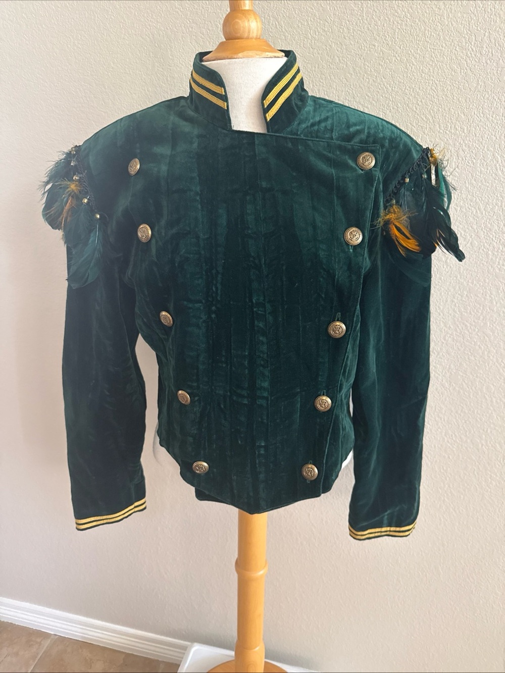 VTG Double D Ranch Green Velvet Jacket w/ Feathers Western Military Size M RARE